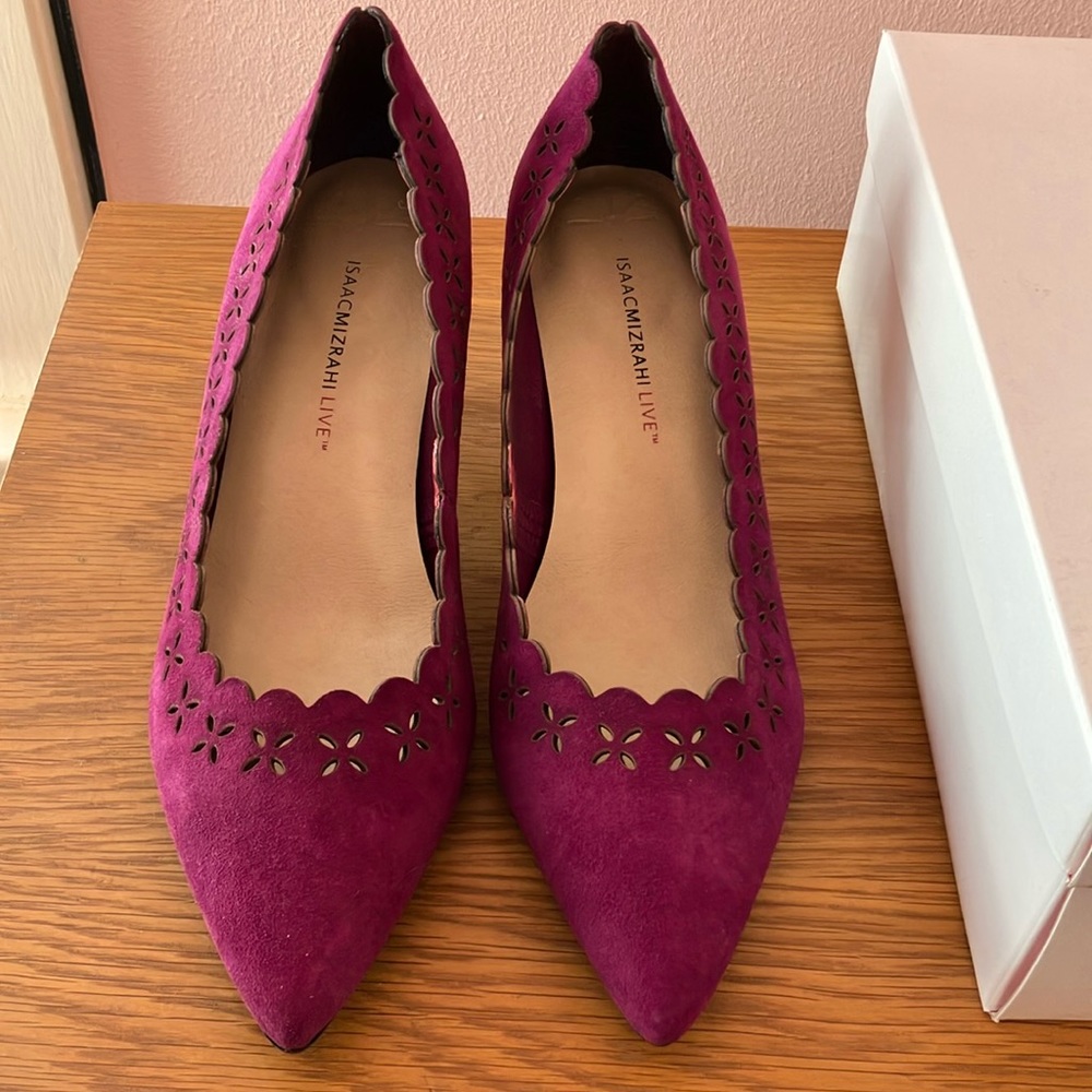 Isaac Mizrahi, pink suede shoes, 9M